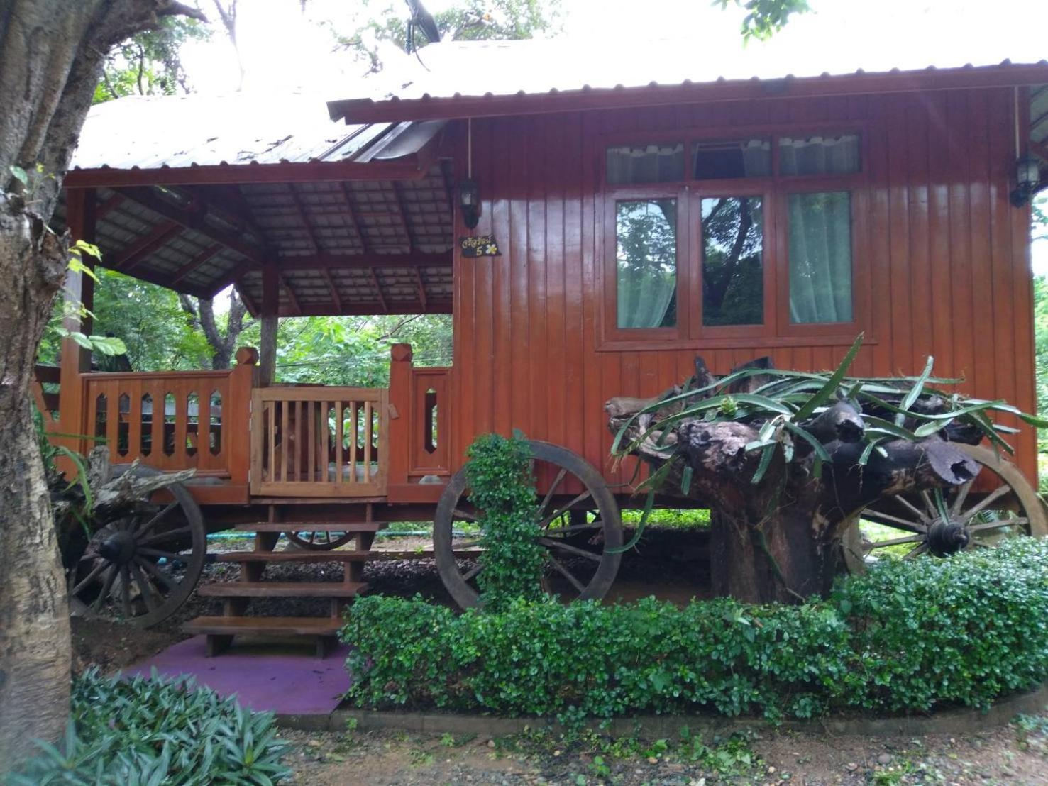 Denchai City Resort เด่นชัยซิตี้ รีสอร์ท Phrae Dış mekan fotoğraf